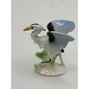 Vintage‎ Sanyo Bone China Bird Figurine Japan Mid Century
